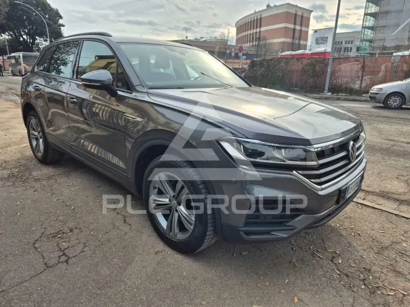 2020 Volkswagen Touareg