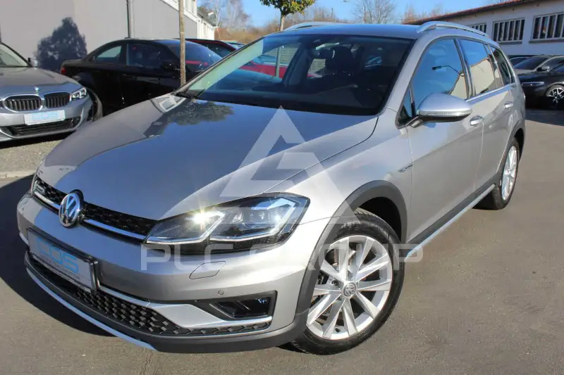 2020 Volkswagen GOLF