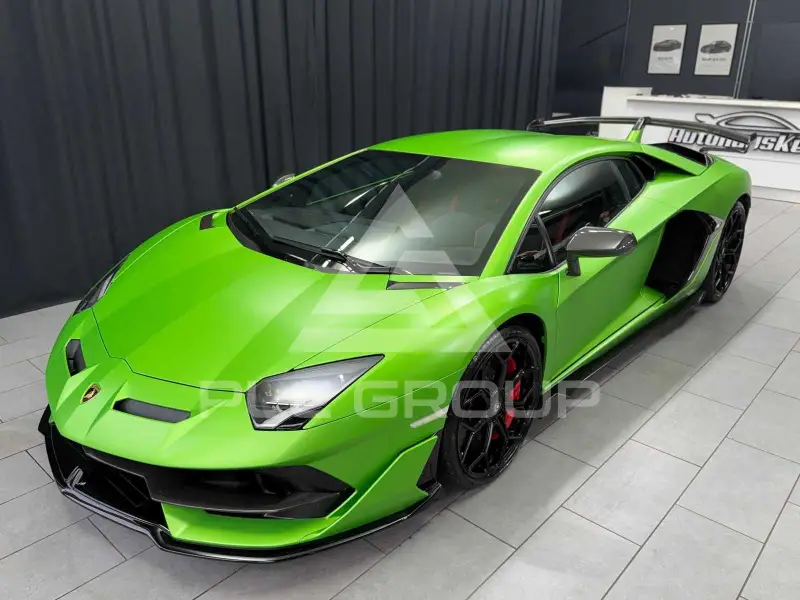2020 Lamborghini Aventador