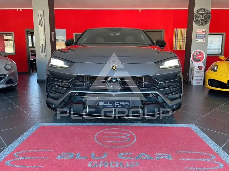 2020 Lamborghini Urus