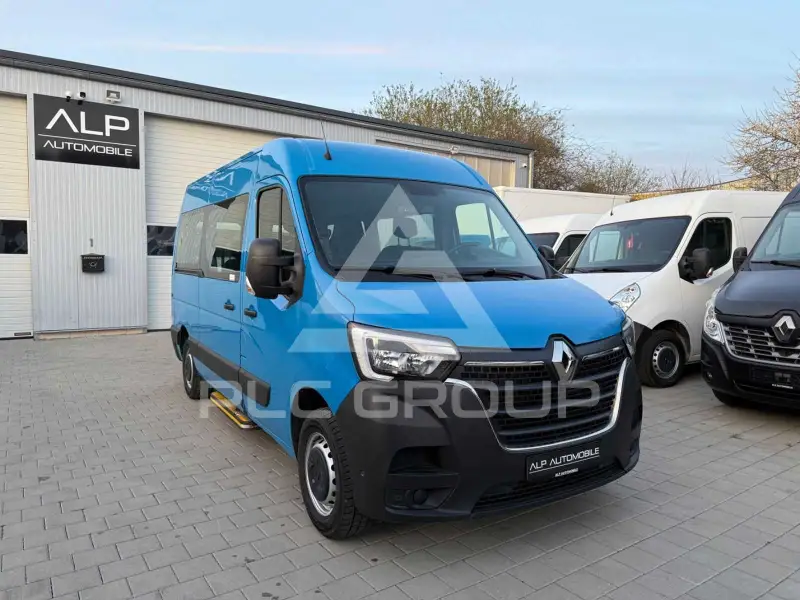 2020 Renault Master