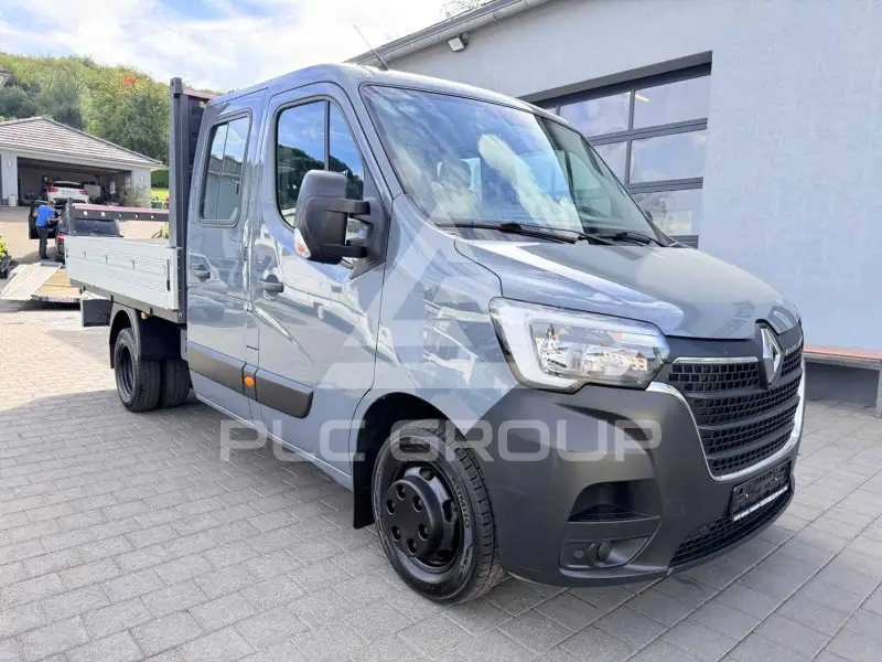 2020 Renault Master