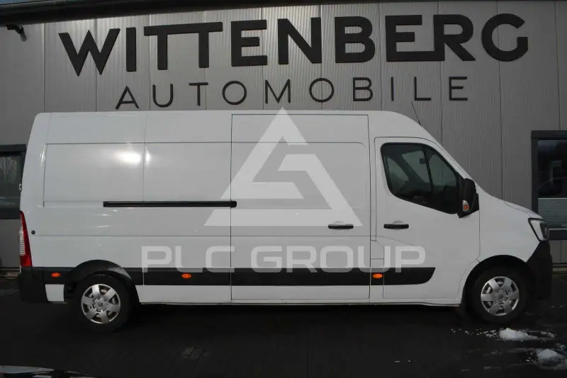 2020 Renault Master