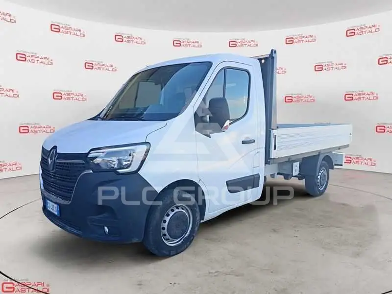 2020 Renault Master