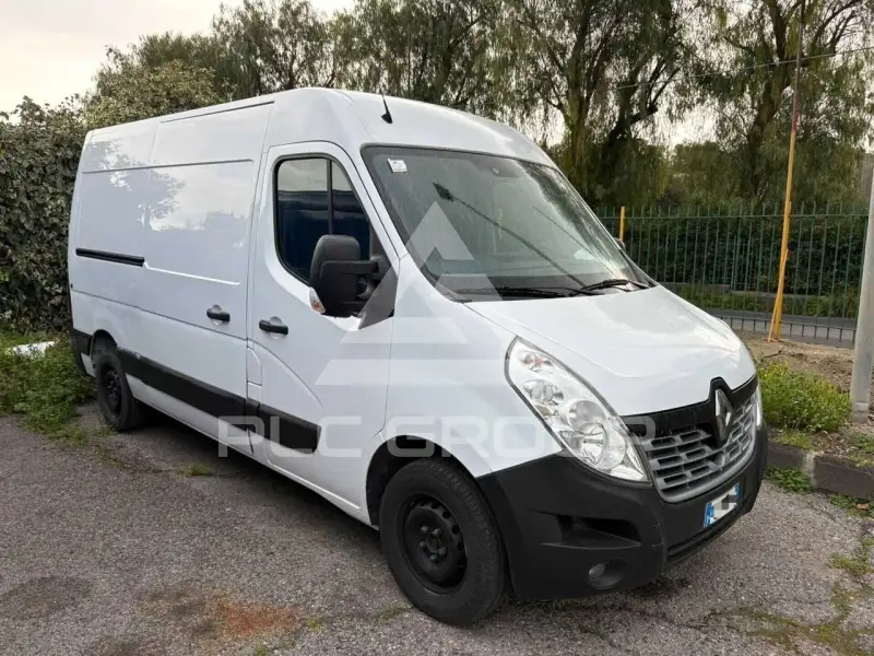 2020 Renault Master