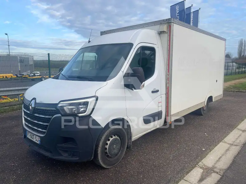 2020 Renault Master