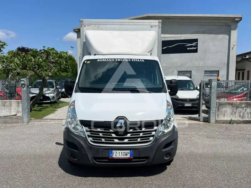 2020 Renault Master