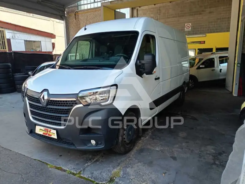 2020 Renault Master