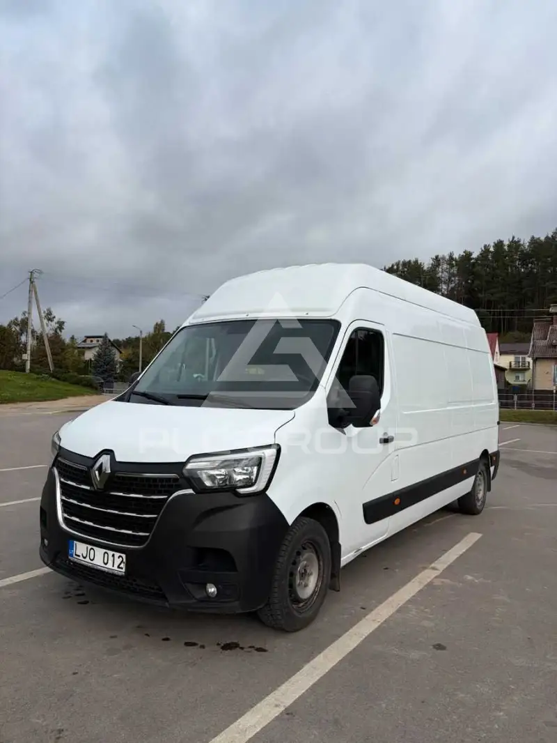 2020 Renault Master