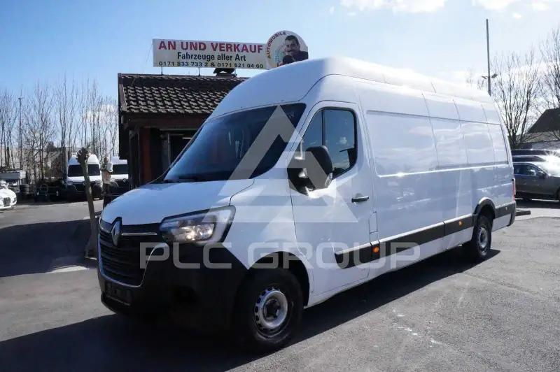 2020 Renault Master