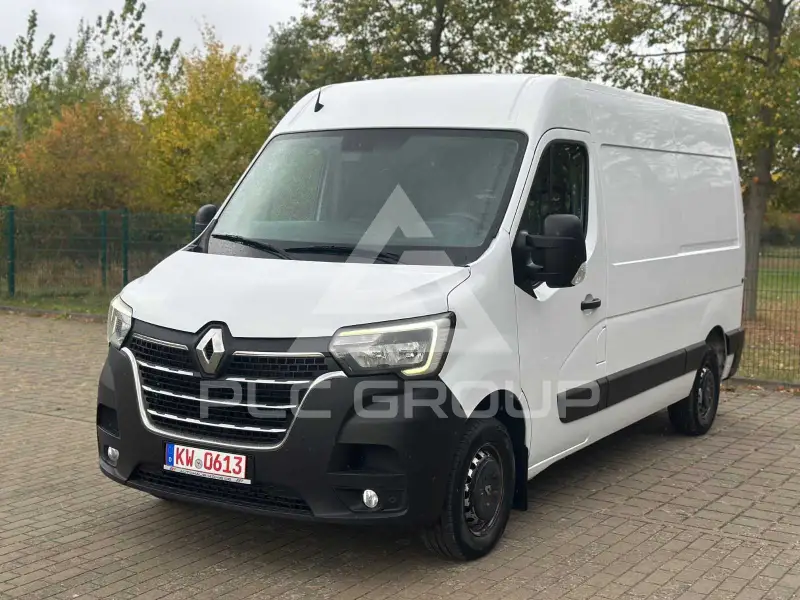 2020 Renault Master