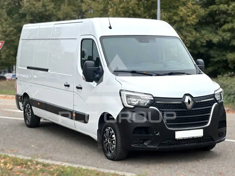 2020 Renault Master