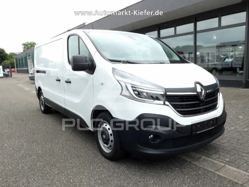 2020 Renault Trafic