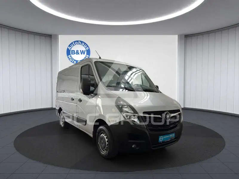 2020 Opel Movano