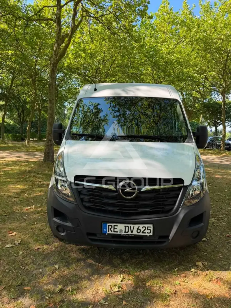 2020 Opel Movano