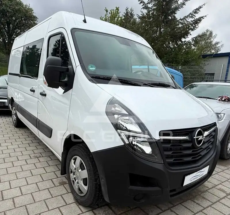 2020 Opel Movano