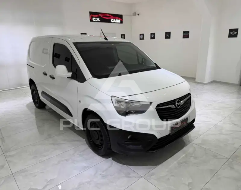 2020 Opel Combo