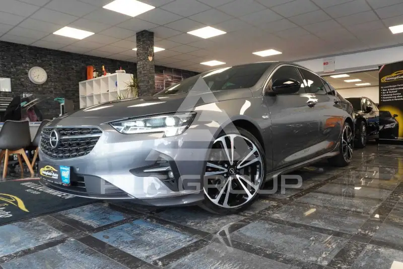 2020 Opel Insignia