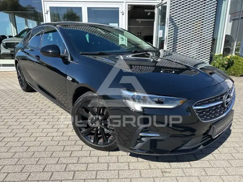 2020 Opel Insignia