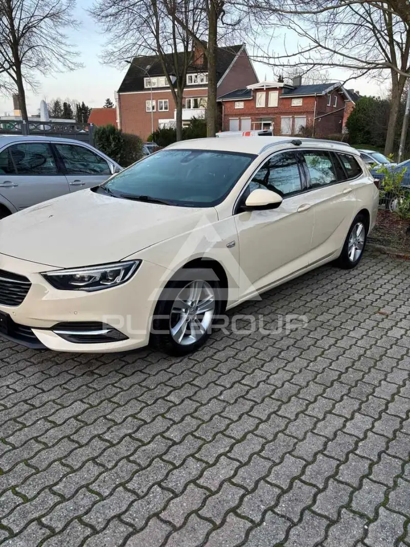 2020 Opel Insignia