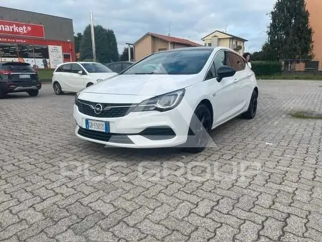 2020 Opel Astra