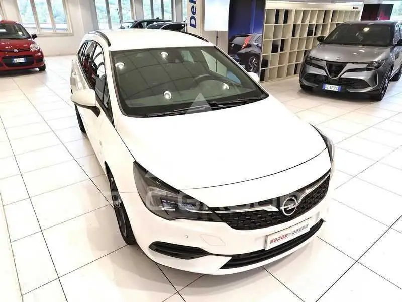 2020 Opel Astra