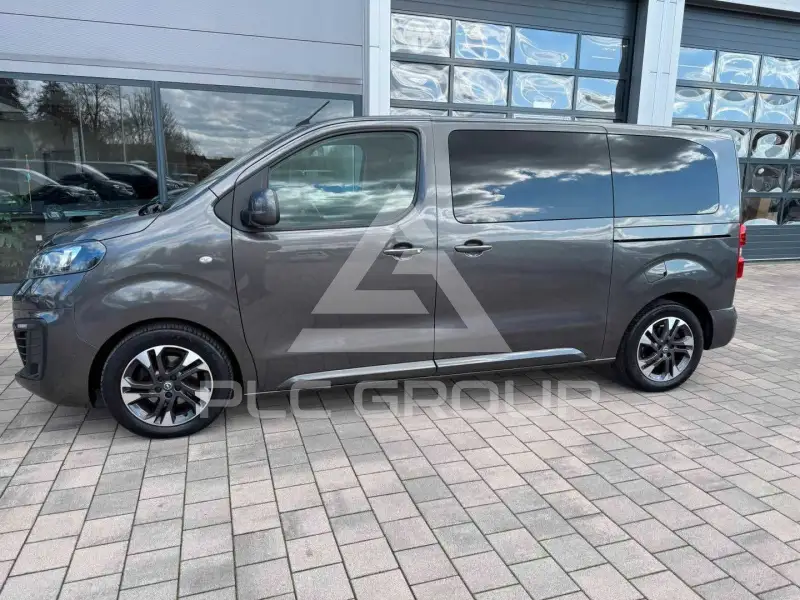 2020 Opel ZAFIRA