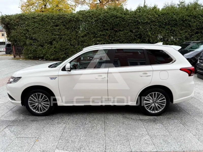 2021 Mitsubishi OUTLANDER