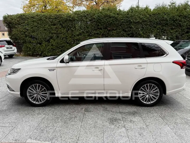 2021 Mitsubishi OUTLANDER