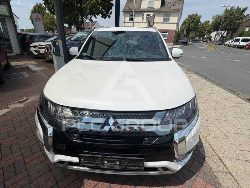 2021 Mitsubishi OUTLANDER