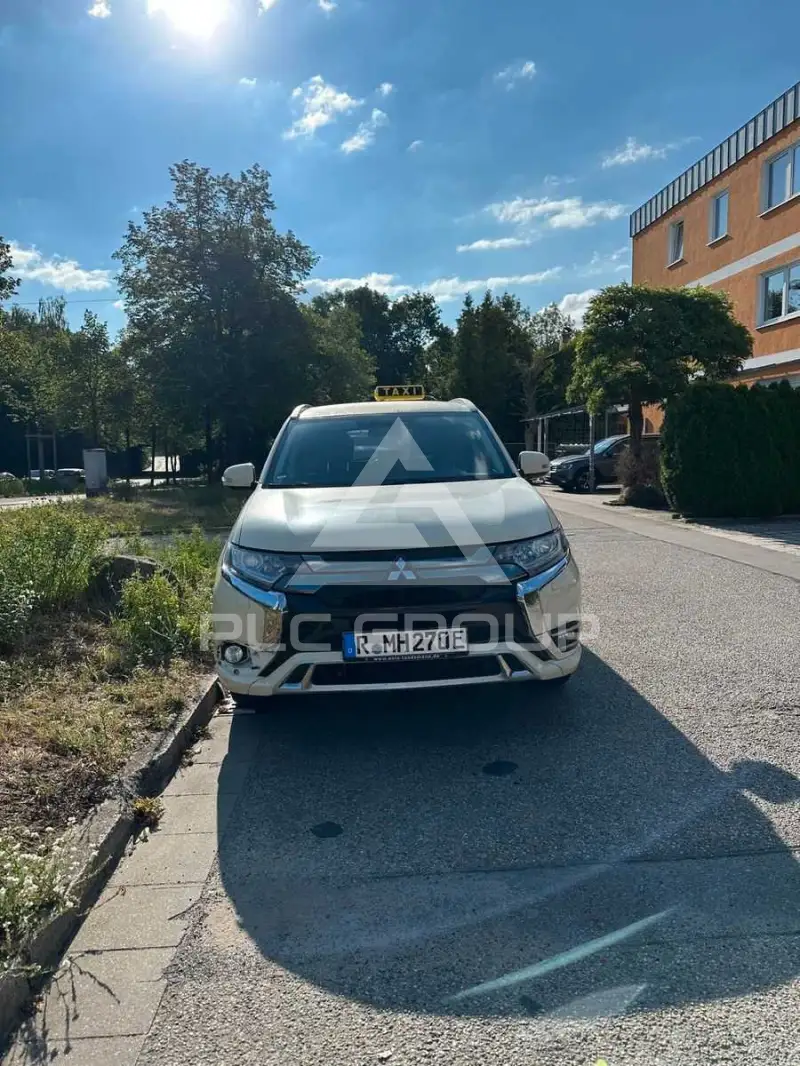 2021 Mitsubishi OUTLANDER