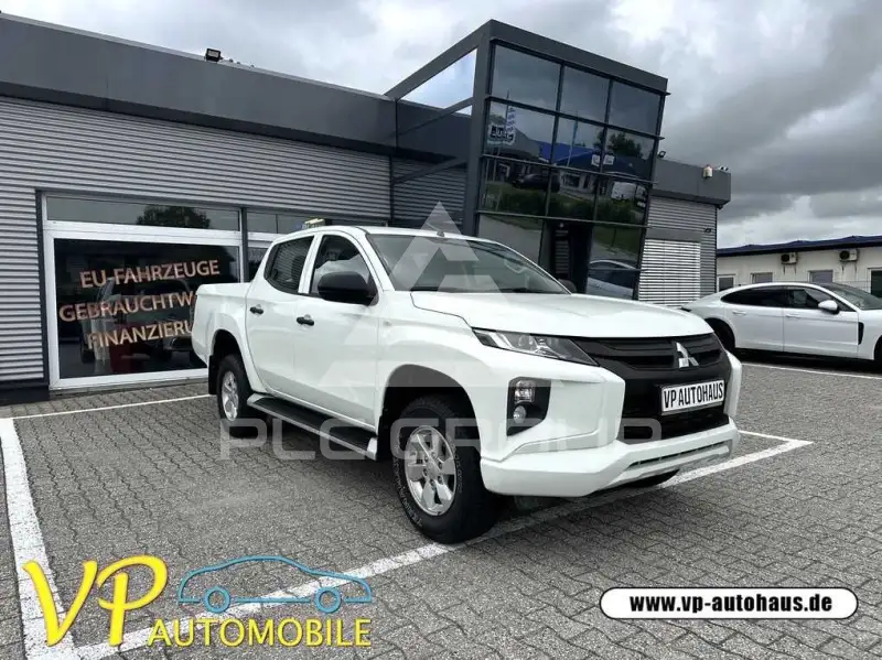 2021 Mitsubishi L200
