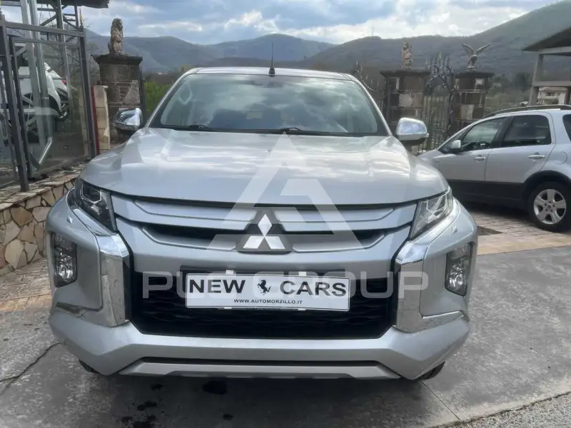 2021 Mitsubishi L200