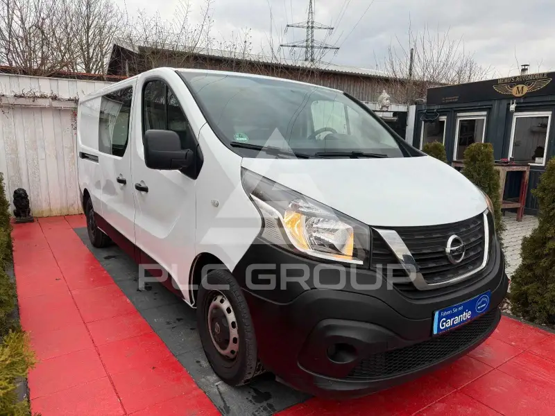 2021 Nissan NV 300