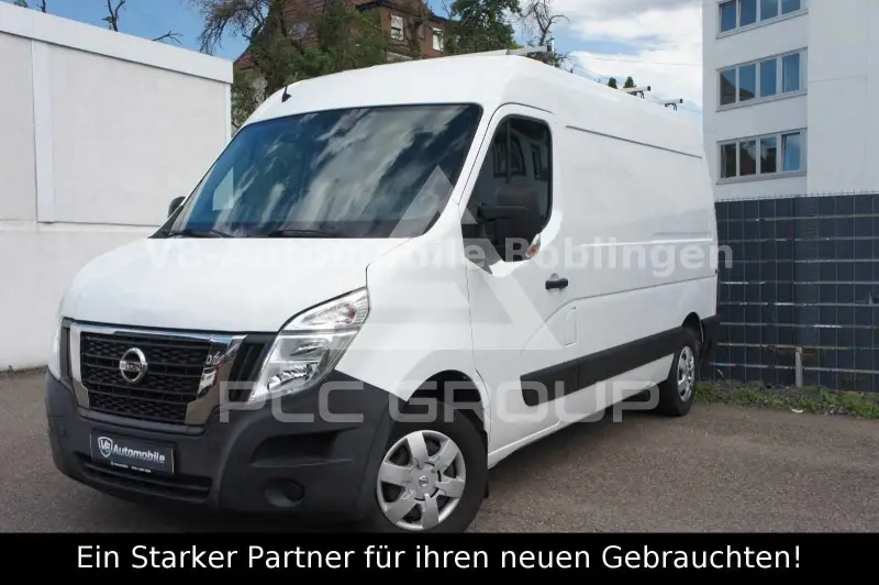 2021 Nissan NV 400