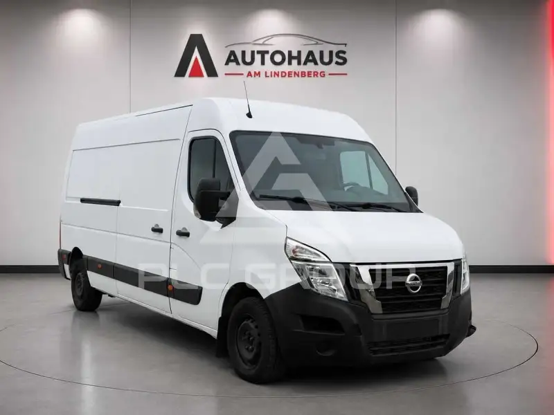 2021 Nissan NV 400