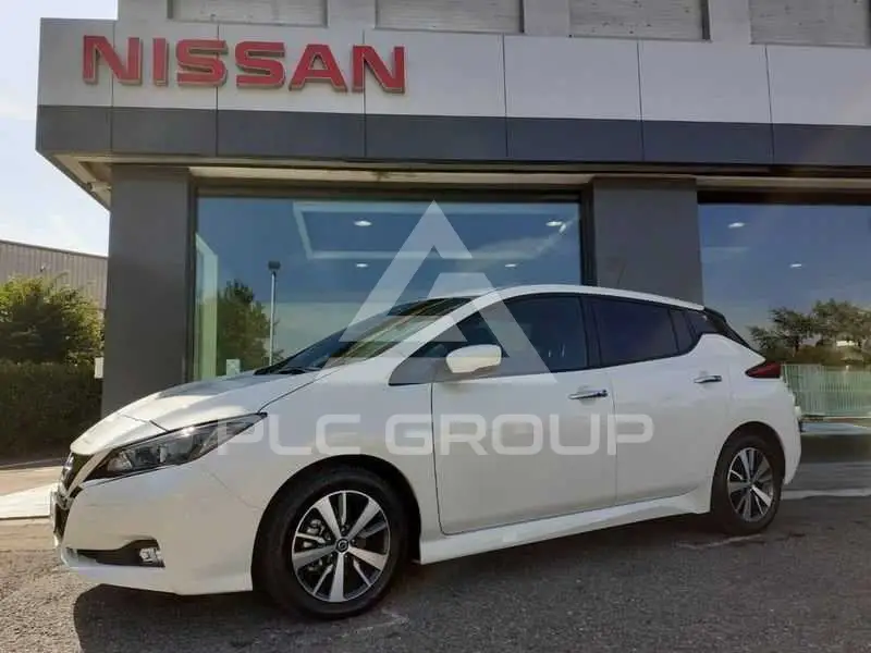 2021 Nissan LEAF