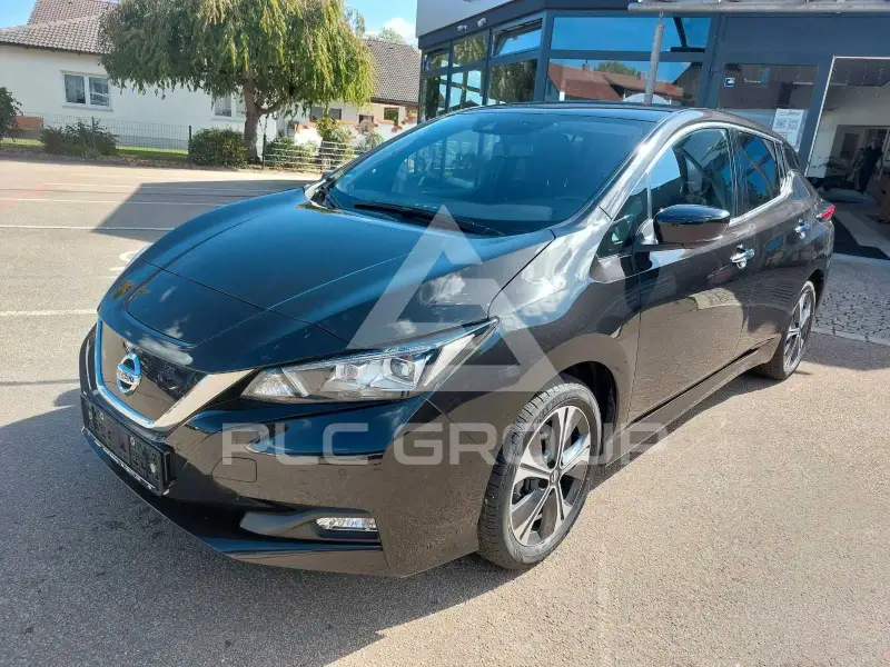 2021 Nissan LEAF