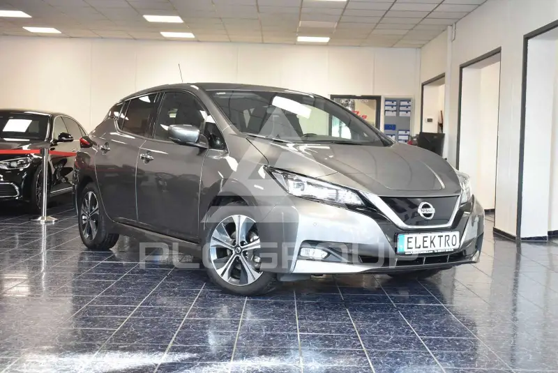 2021 Nissan LEAF