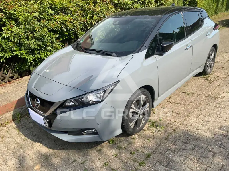 2021 Nissan LEAF