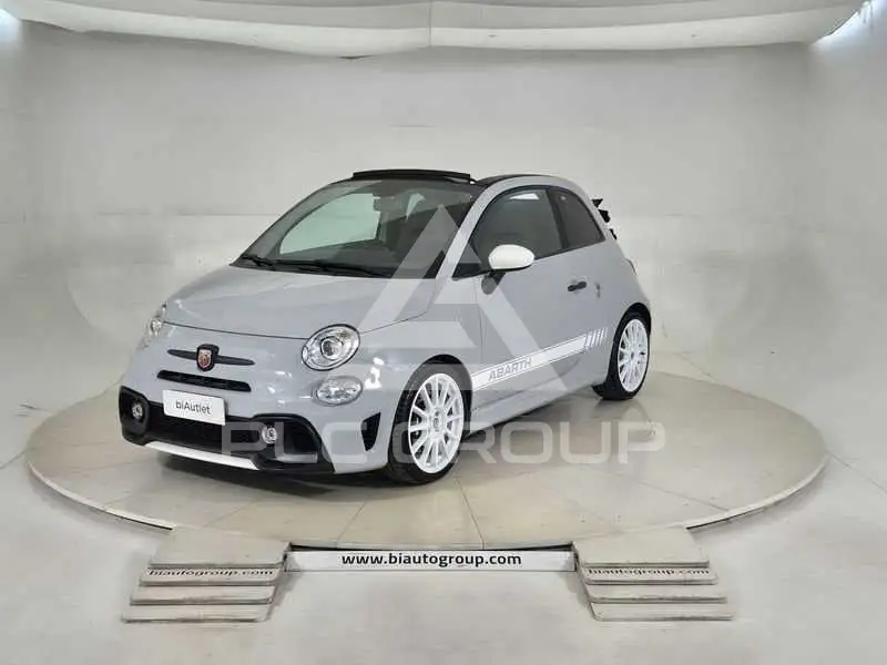 2021 Abarth 595