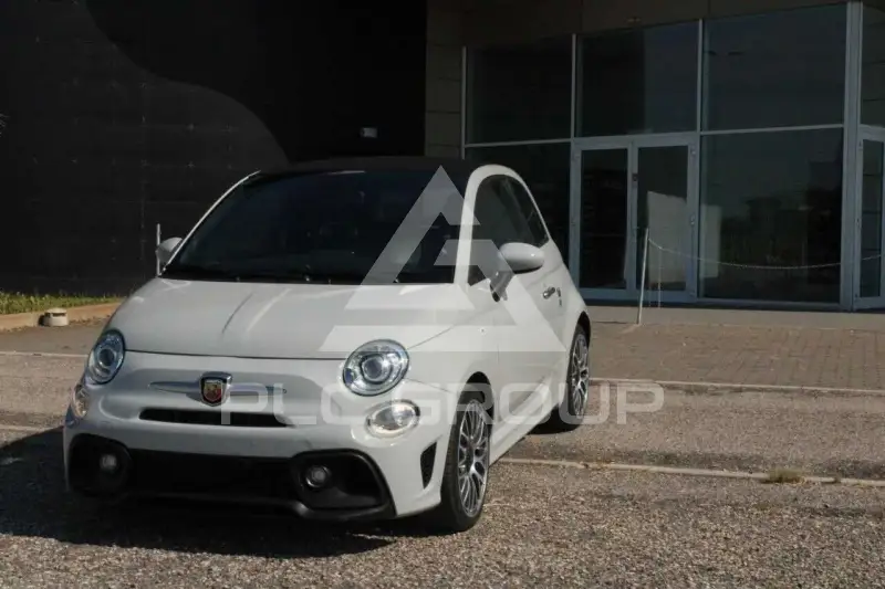 2021 Abarth 595