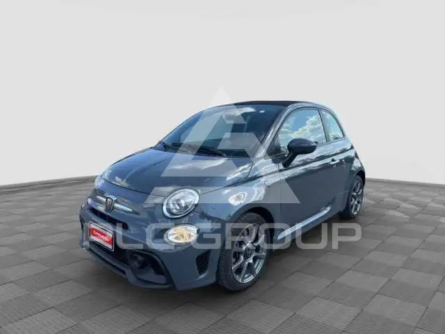 2021 Abarth 595