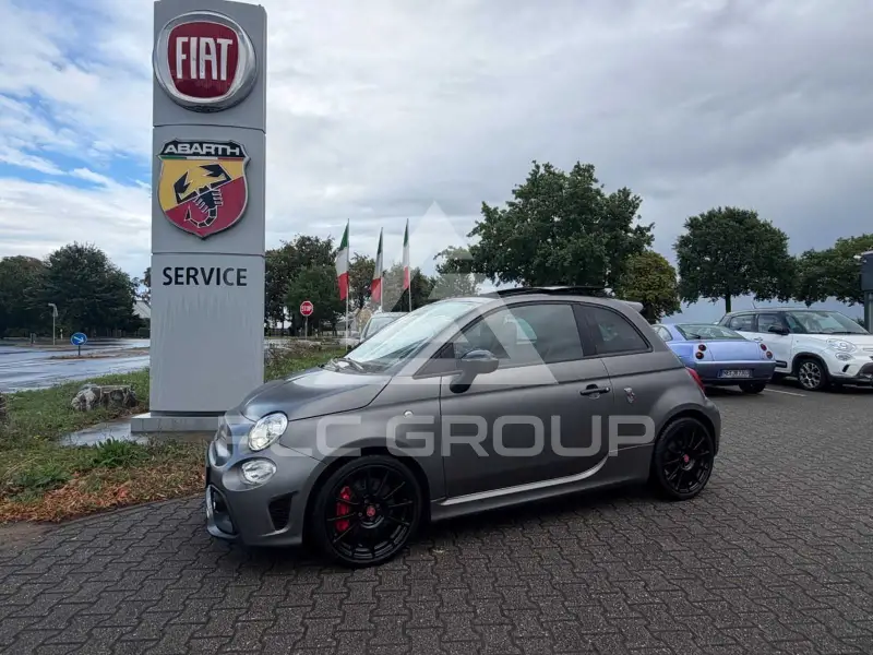 2021 Abarth 595