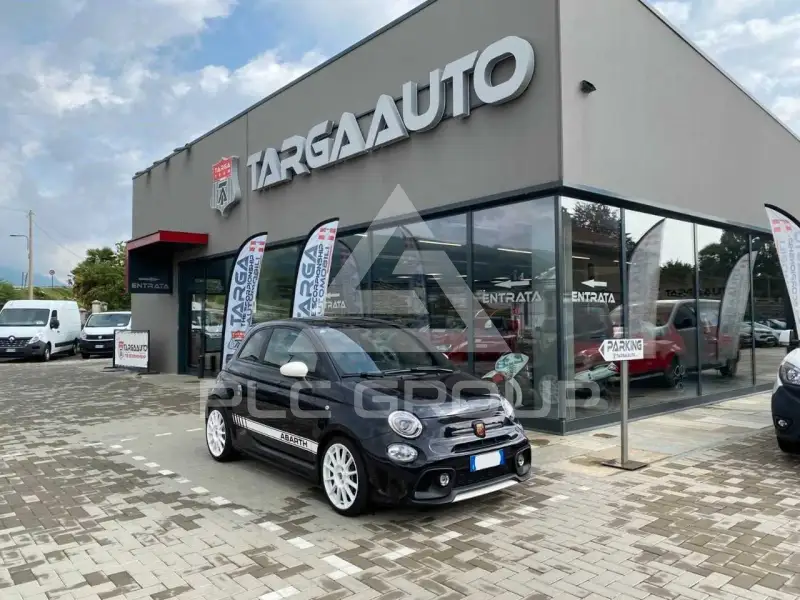 2021 Abarth 595