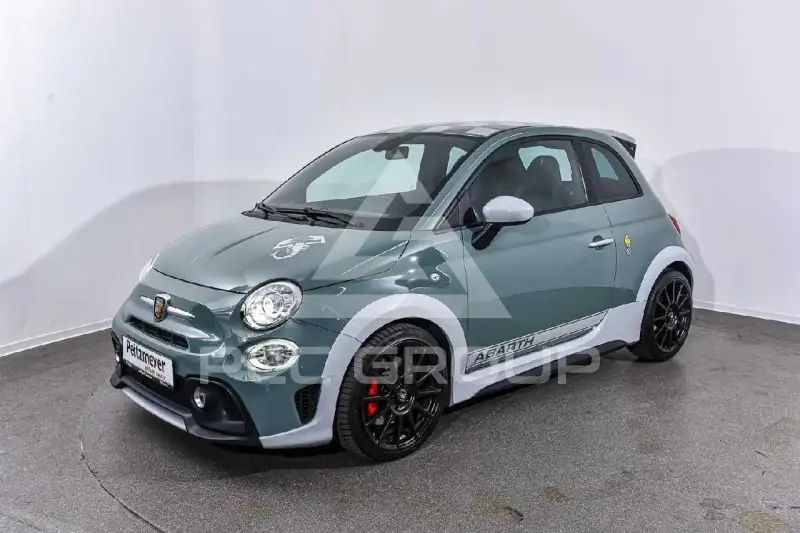 2021 Abarth 695