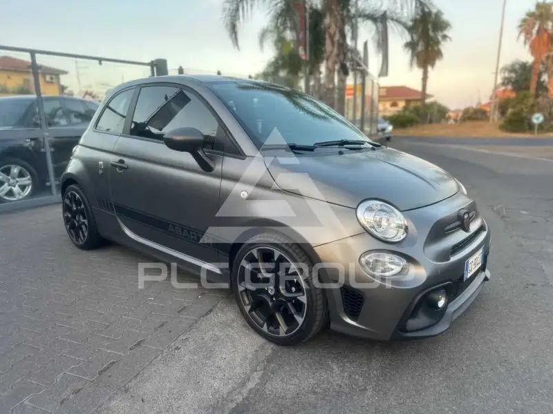 2021 Abarth 595