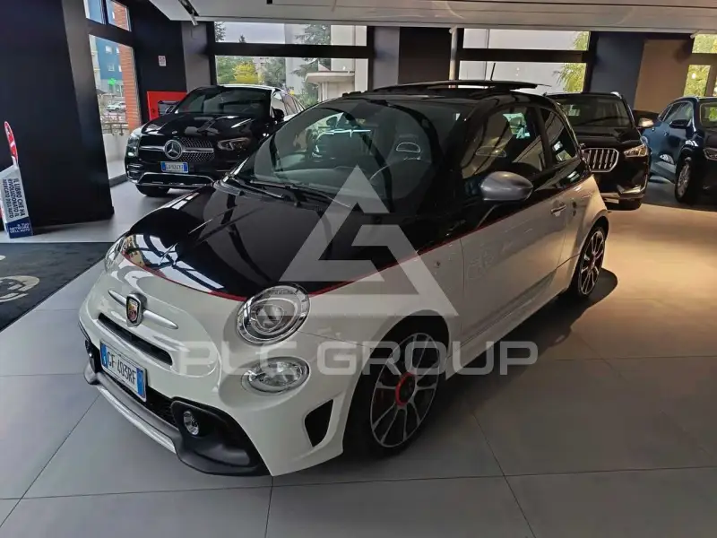 2021 Abarth 595