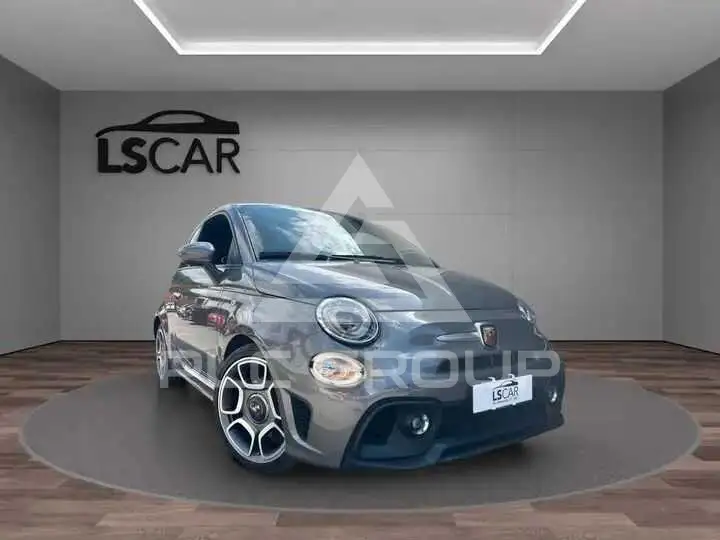 2021 Abarth 595
