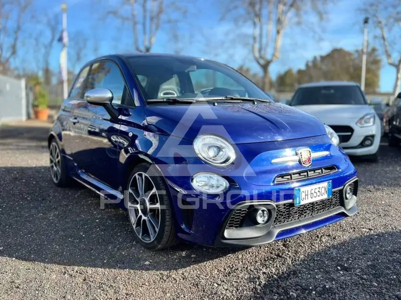 2021 Abarth 595